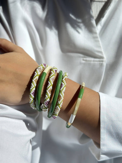 Pulsera nepalí verde rombos oro y lavanda