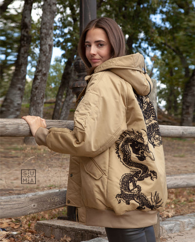 Chaqueta Bordada Yvonne corta caqui Canadian