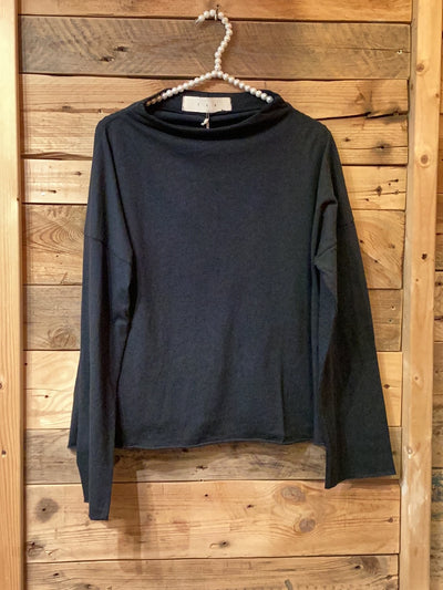 Camiseta manga larga negro Pan Producto Básico