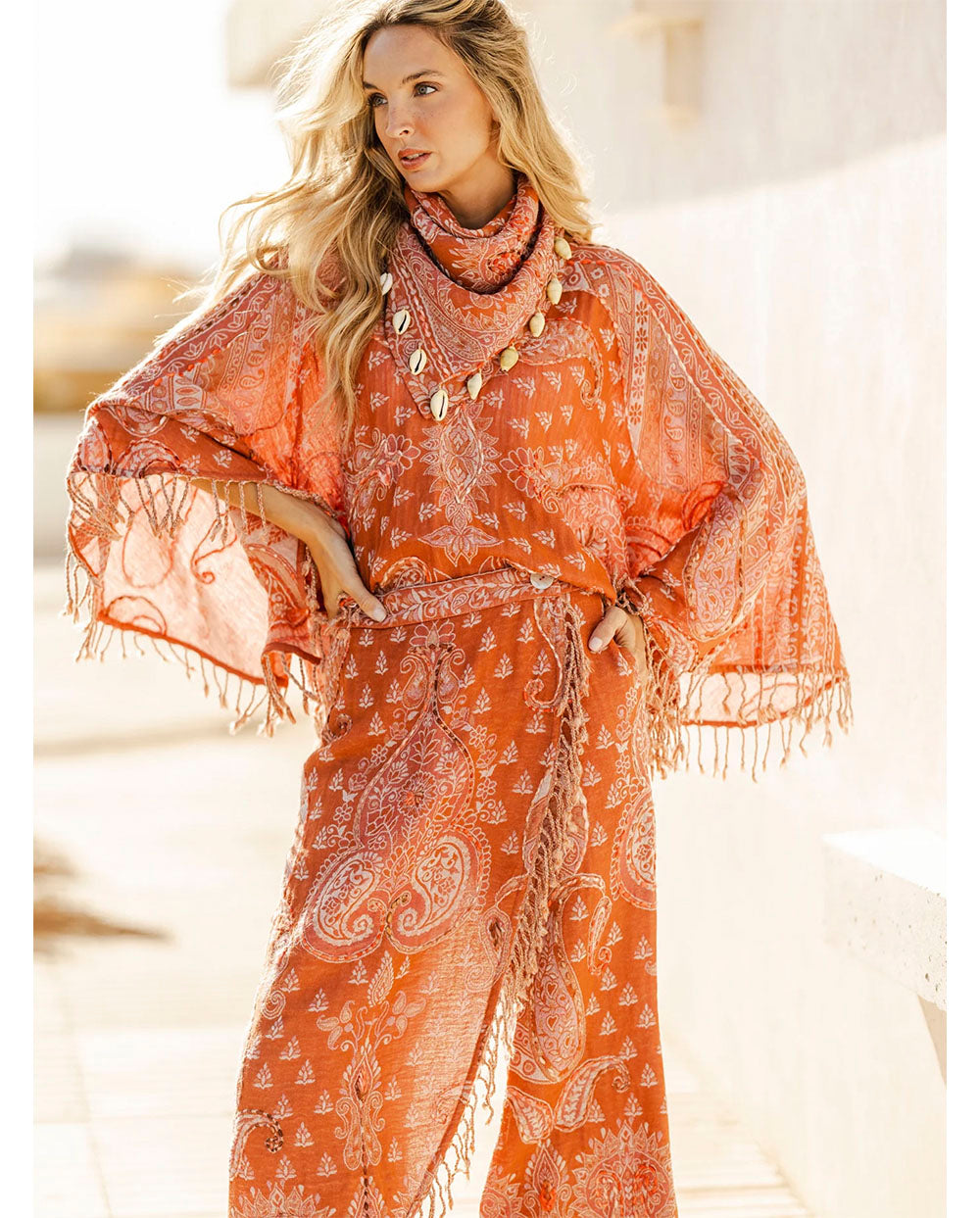 Poncho Uma rosa by Cris Mata Poc a Poc