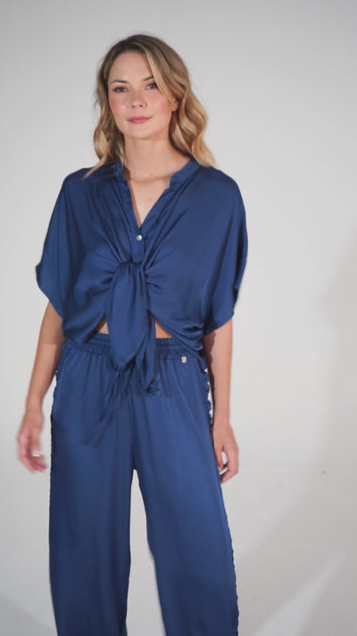 Camisa satén azul Rüga