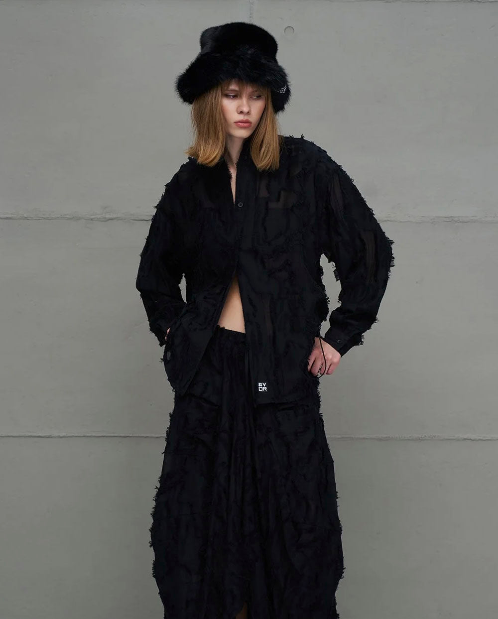 Camisa negra semi transparente flecos 18171 #VDR Viadellerose
