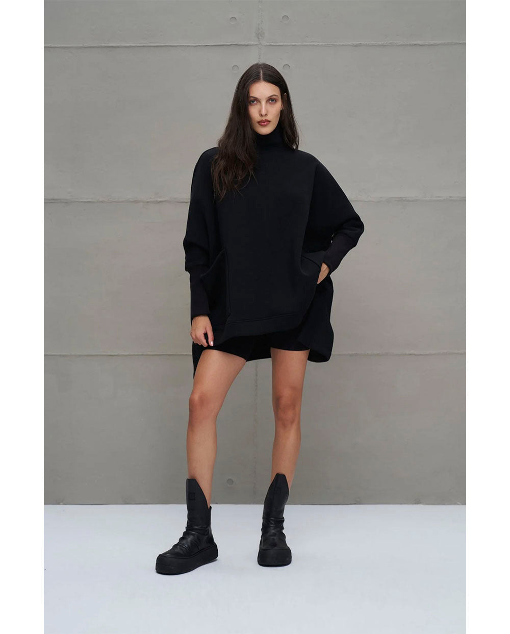Sudadera oversize negra 18045 #VDR Viadellerose