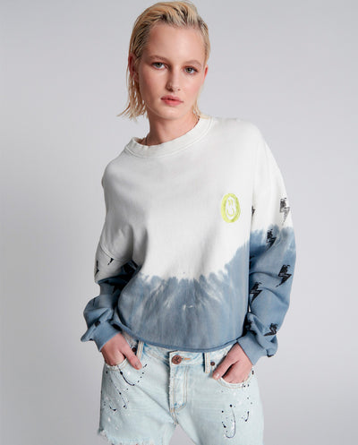 sudadera-crop-smoke-oneteaspoon