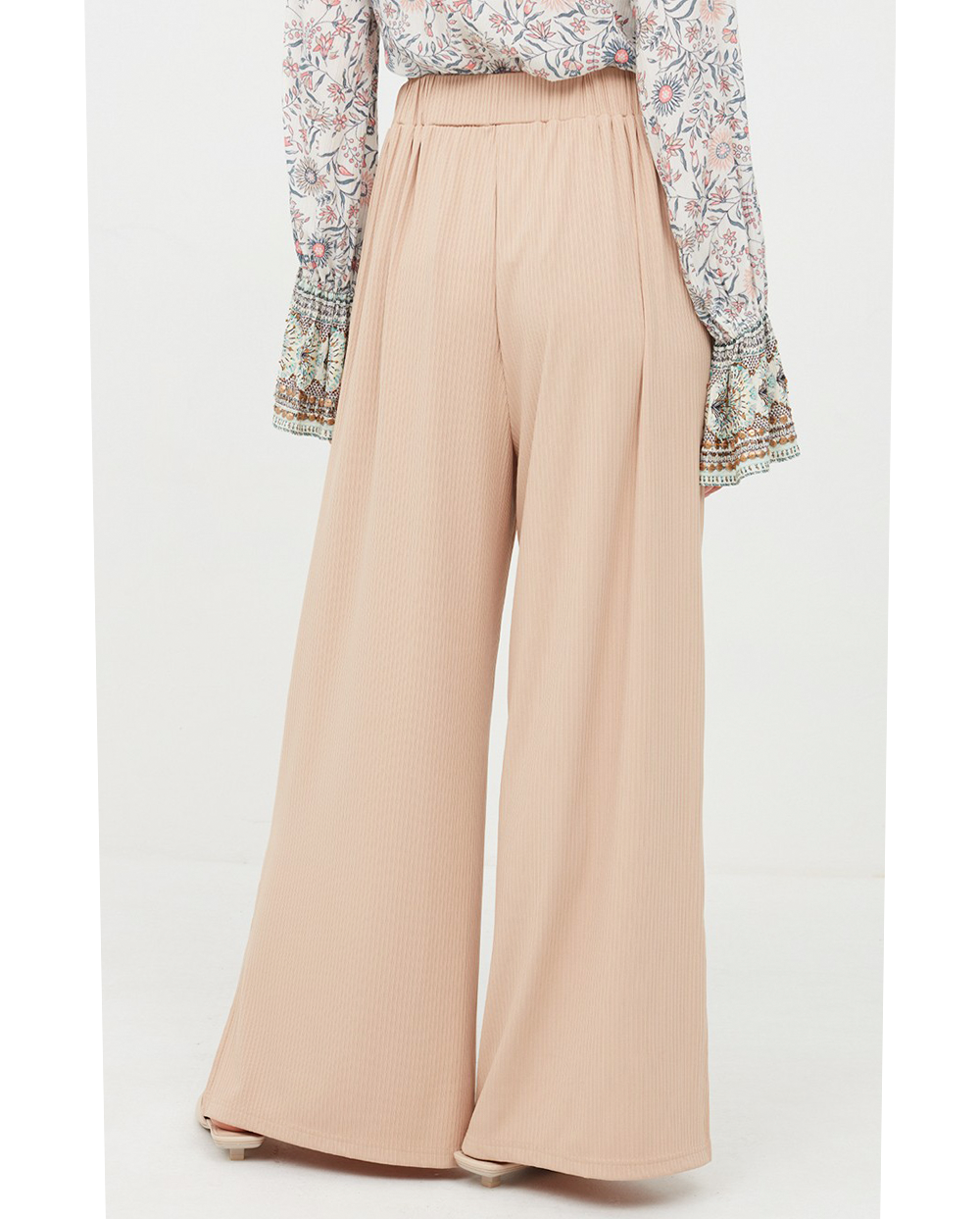 Pantalón Beige canalé Rishi-NKN Nekane