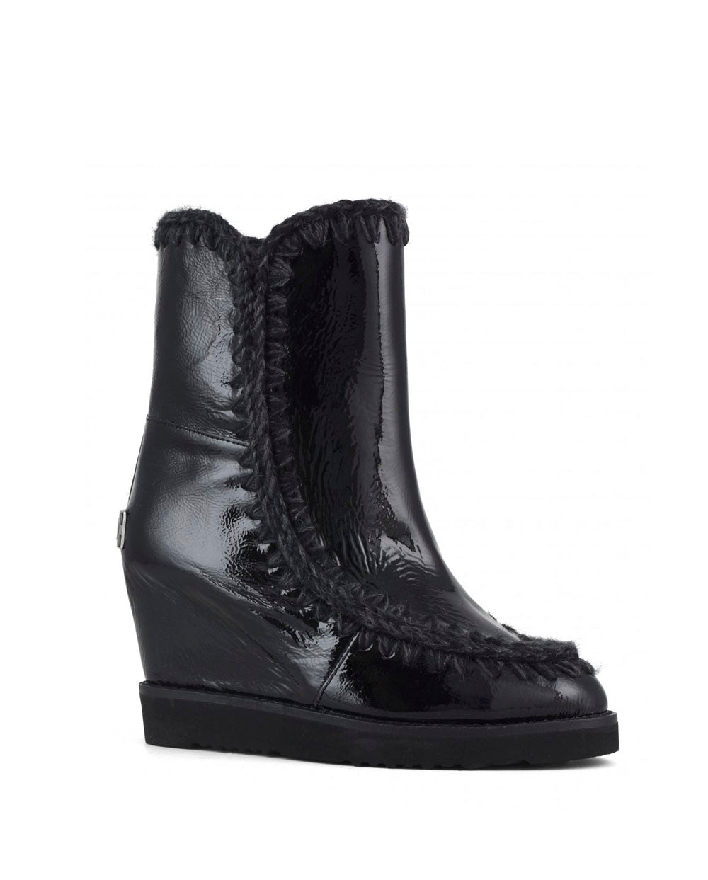 Mou Nueva coleccion Otono Invierno 24 25 Suma s Moda