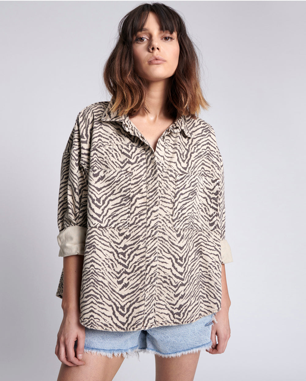 camisa-animal-print-cebra-onetespoon