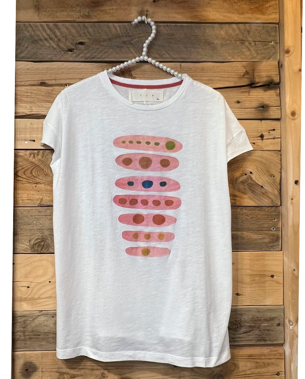 Camiseta blanca rosas PAN Producto Básico
